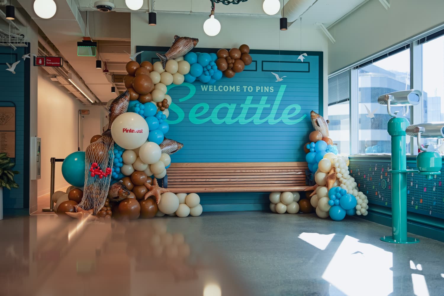 pinterest-seattle-balloon-decor-fisherman-theme.jpg