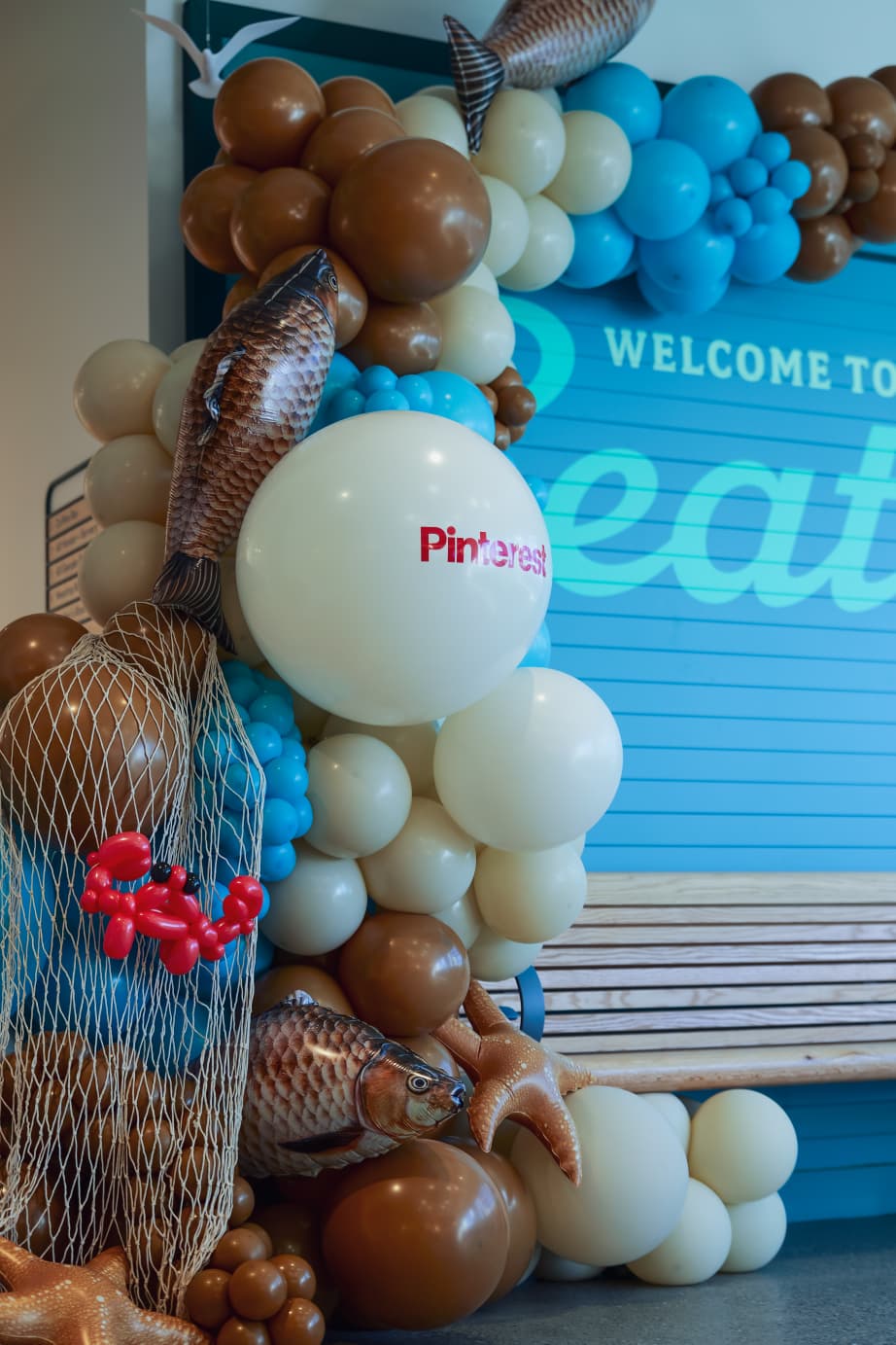Balloon fish and crab props for Pinterest Seattle Recruitment Day balloon decor